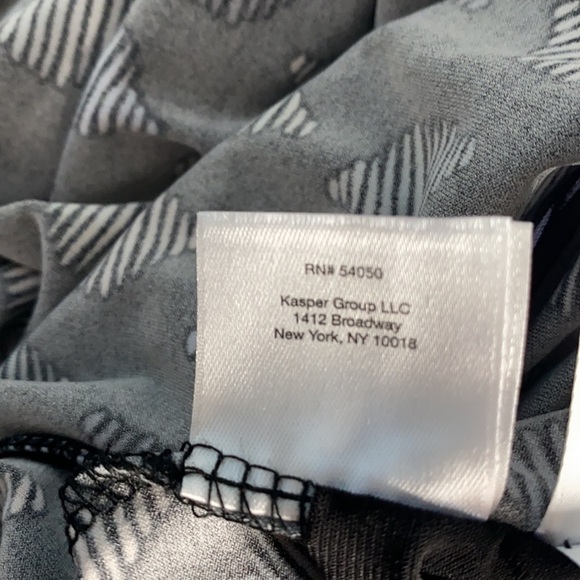 Anne Klein Balanchine Classic Wrap Dress - Picture 7 of 8